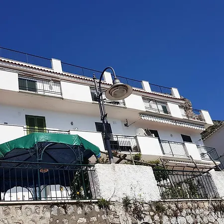 Hotel apartamentowy Hills Amalfi