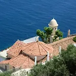 Hills Amalfi