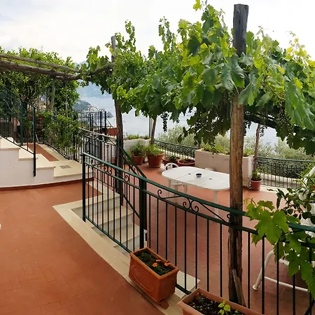 Апарт-отель Hills 4*