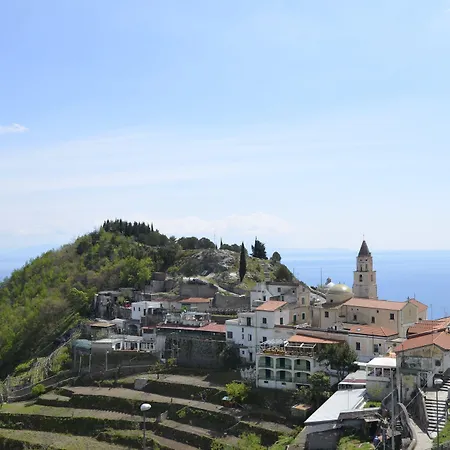 Hills Амальфи