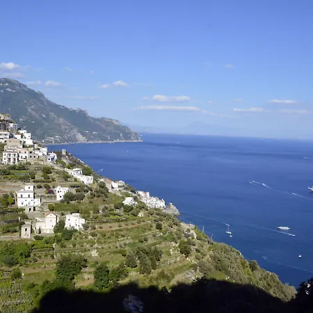 Hills Апарт-отель 4*