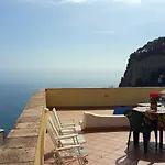 Hills Hotel apartamentowy 3*